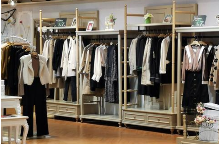 服装设计创业如何起步 从创意到零售的全流程指南